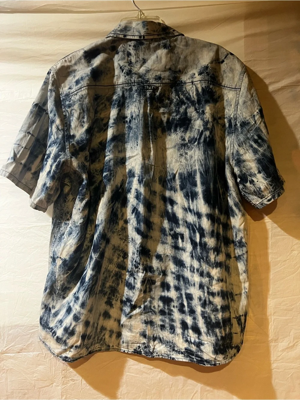 True Religion Blue and White Tie-Dye Short Sleeve Button-Up Shirt